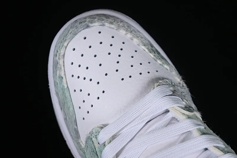 All Categories Nk SB Dunk Series Nk SB Dunk Low Low-top sneakers Nk Dunk Low CNY Year of the Dragon limited New Chinese style customization Steam Puppet-Third Prince Ao Bing SB low-top casual sneakers DV0831-101